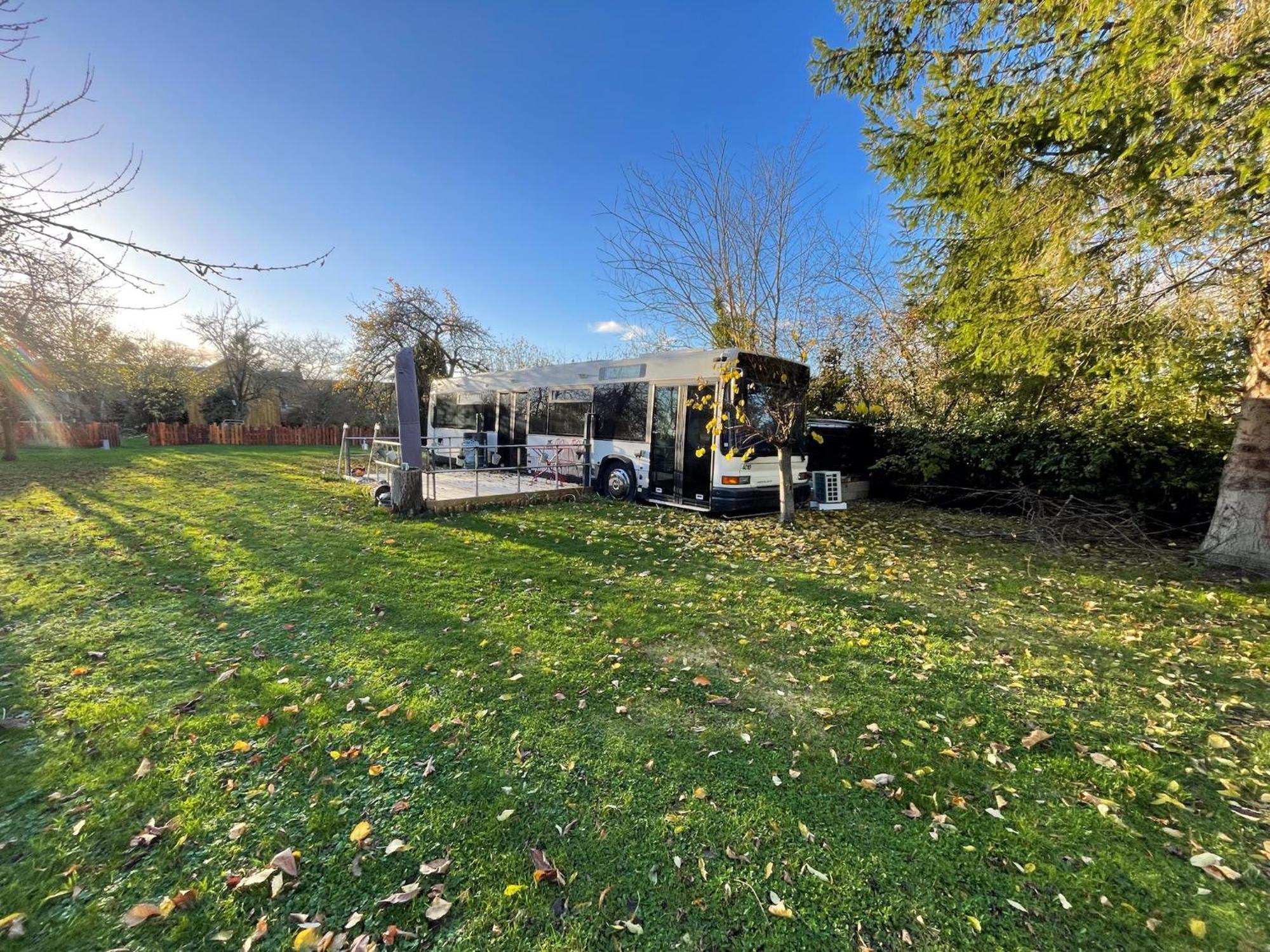 Campsite Terminusbus Crevecoeur-le-Grand