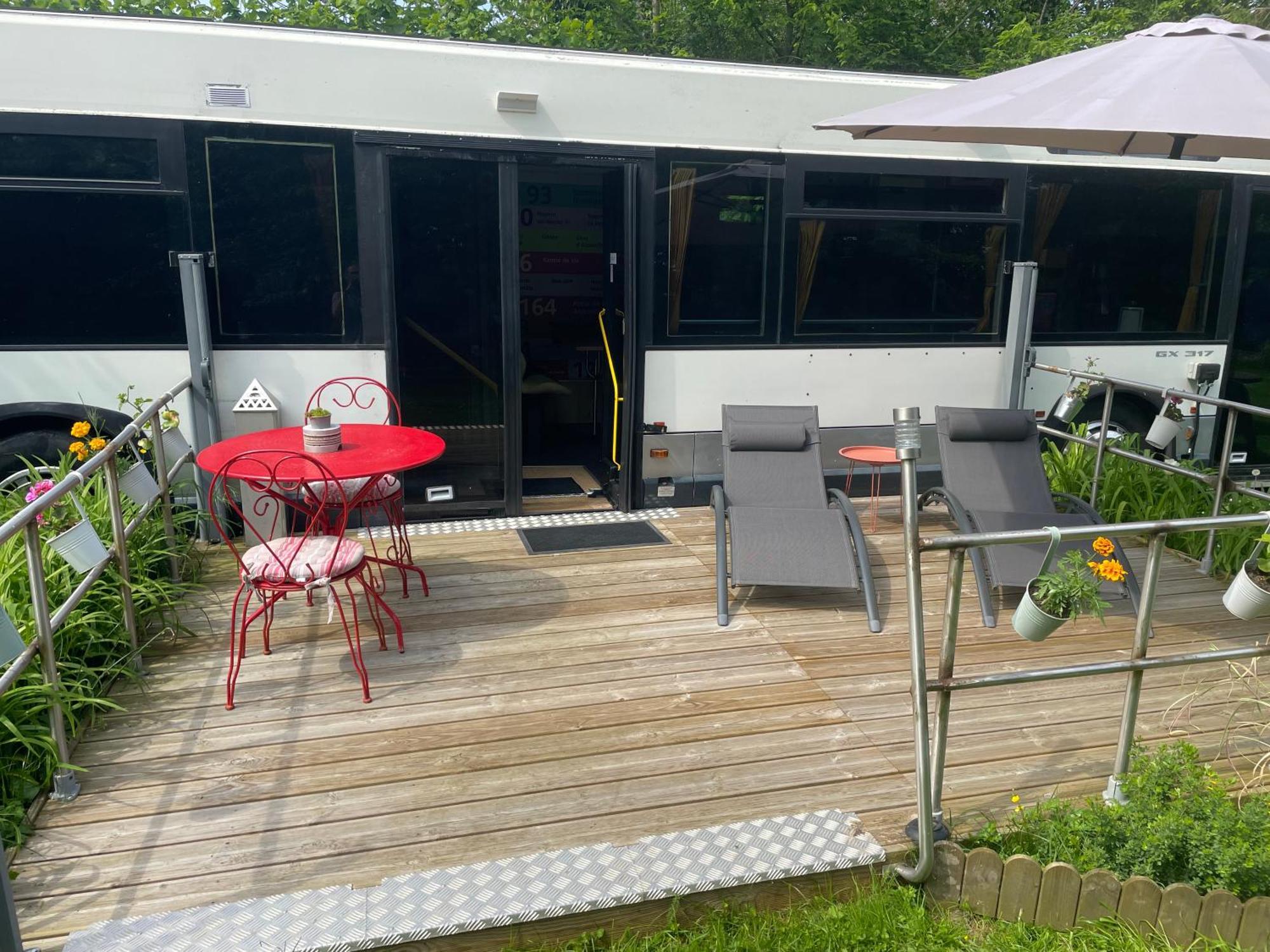 Terminusbus * Crevecoeur-le-Grand